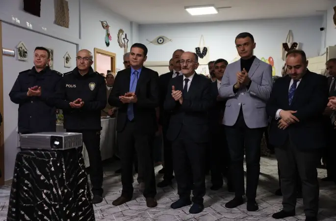 Beyşehir’de emekler sergiye dönüştü
