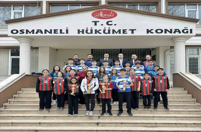 Bilecikli öğrencilerden şampiyonluk başarısı
