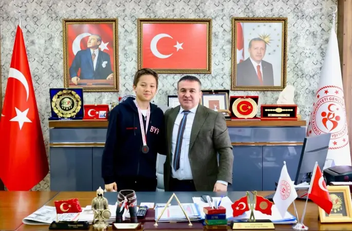 Bilecikli yüzücü milli takım yolunda
