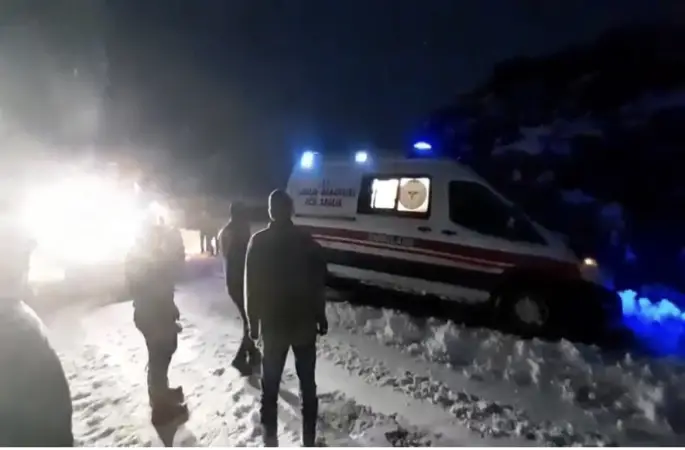 Bingöl’de yoğun kar yağışı sonrası ekipler seferber oldu
