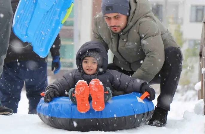 Bolu’da 1 ilçede okullar tatil edildi
