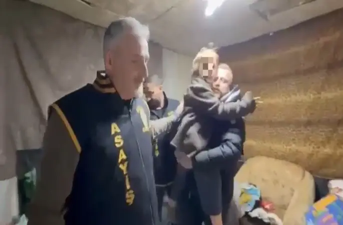 Bursa’da 7 yıl önce kaybettiği oğluna nihayet kavuştu
