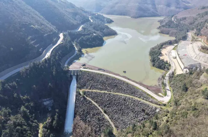 Bursa’da barajların kapakları açıldı
