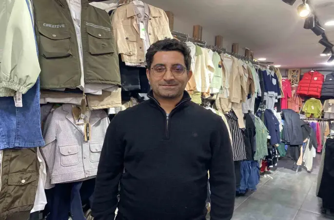 Bursa’da bayram yoğunluğunu fırsat bilen 2 kadın 16 bin liralık ürün çaldı
