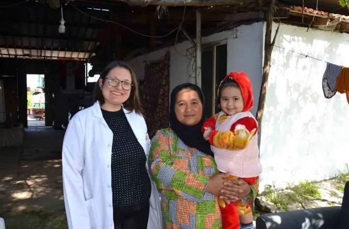 Bursa’da gebelere yakın takip: ‘Her Gebeye Bir Ebe’ Sahada"
