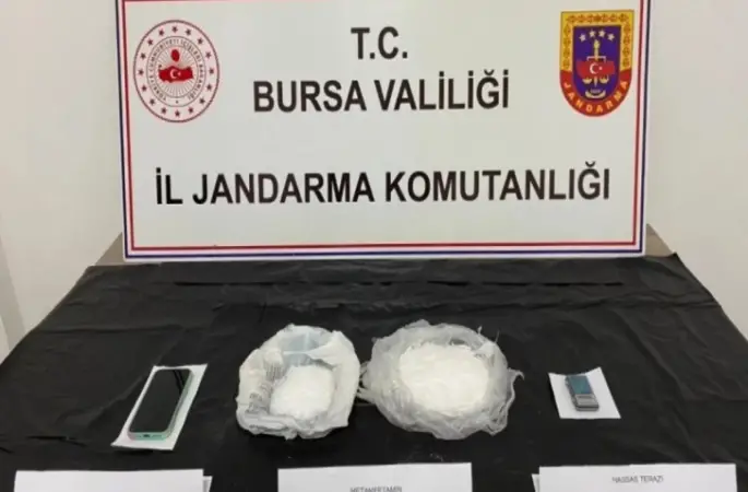 Bursa’da Jandarma’dan uyuşturucu tacirlerine darbe
