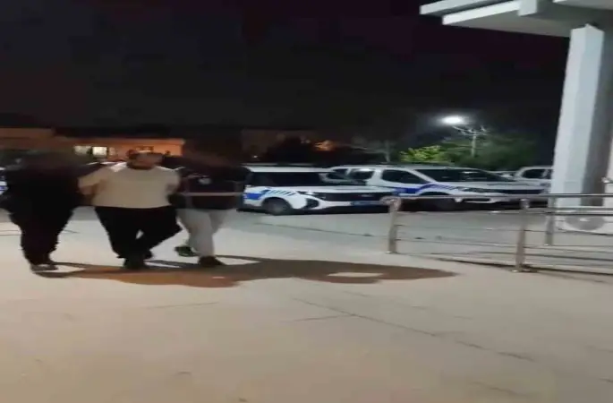 Bursa’da kesinleşmiş hapis cezası bulunan 2 firari yakalandı
