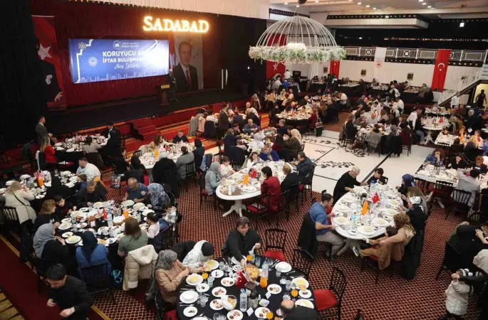 Bursa’da koruyucu aileler iftar sofrasında buluştu
