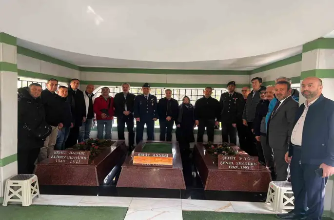 Bursalı Şehit Teğmen Şenol Şentürk, şehadetinin 33. yılında anıldı
