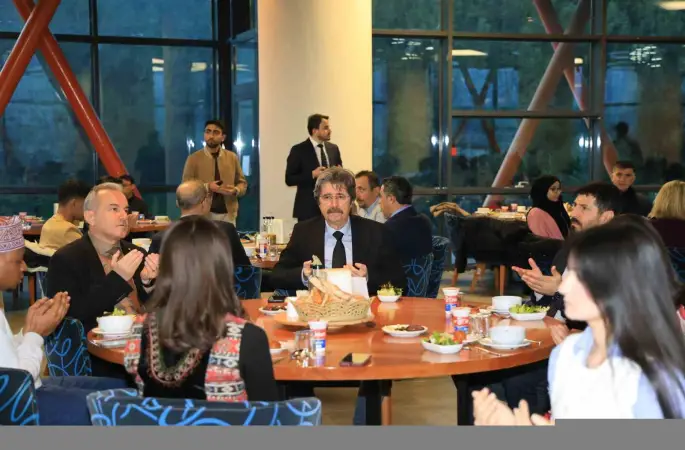 BUÜ’de gönül coğrafyası iftarda buluştu
