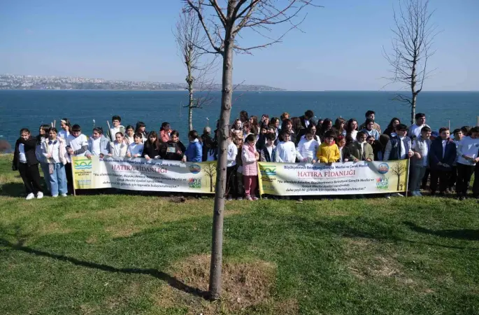 Büyükçekmece’de Orman Haftası’nda 100 fidan toprakla buluşturuldu
