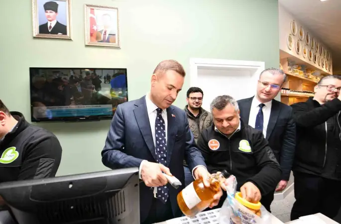 Büyükşehir emeğe değer kattı, Ondan Yerel Market hizmete açıldı
