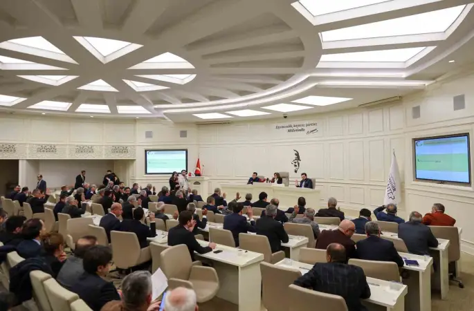 Büyükşehir Meclisi’nde Bakan Tekin’e paye, çiftçiye destek
