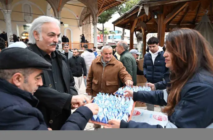 Büyükşehirden lokumlu bayramlaşma
