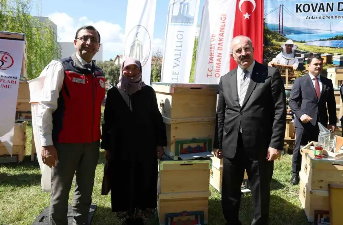 Çanakkale’de geçen yıl orman yangınlarından etkilenen 39 üreticiye 2 bin kovan dağıtıldı
