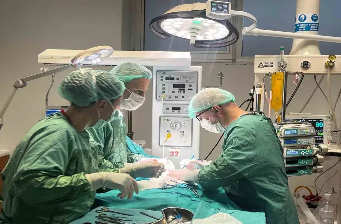 Çanakkale’de prematüre bebeğe hayat kurtaran müdahale
