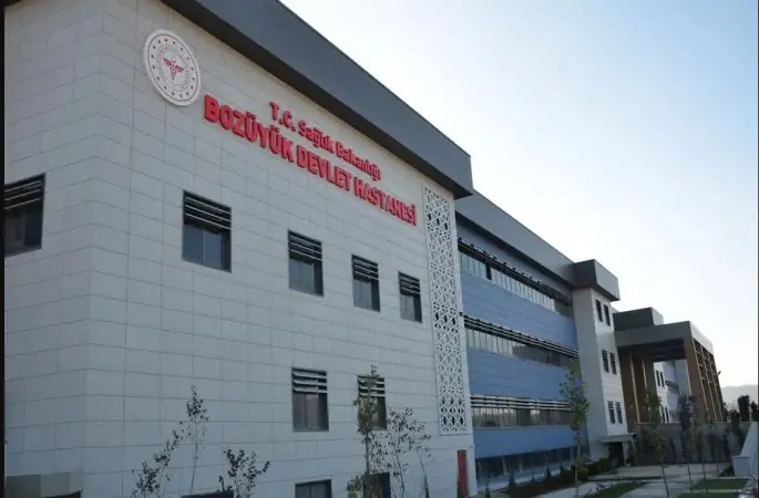 Çatıdan düşen işçi ağır yaralandı
