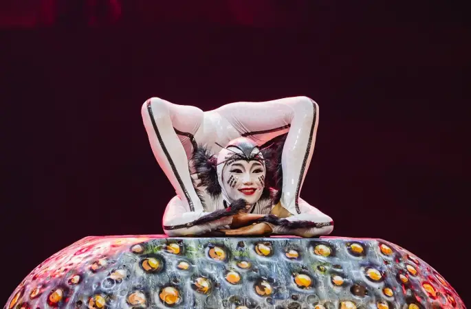 Cirque du Soleil’in böceklerin dünyasını anlatan dev yapımı İstanbul’da sahne alacak
