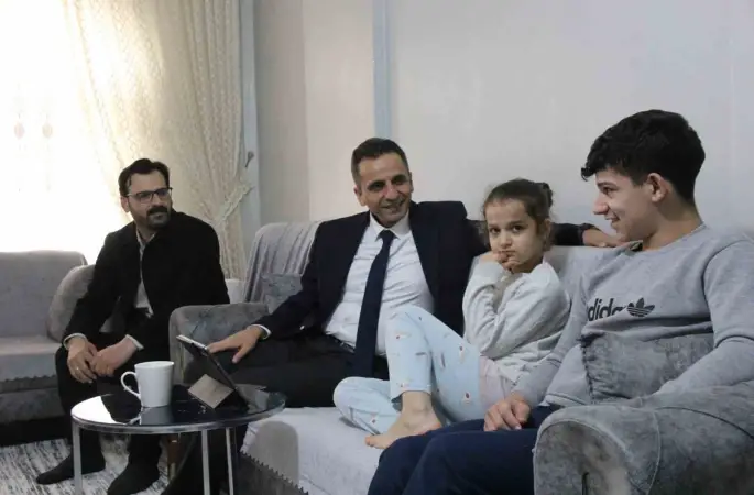 Cizre’de özel öğrencilerin öğrenme yolculuğu evlerinde sürüyor
