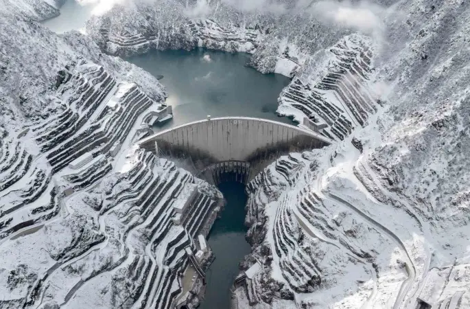 Çoruh’un mavi gerdanlıkları Artvin’e güç katıyor
