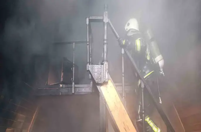 Çorum Belediyesi İtfaiyesi 2025’te 922 yangına müdahale etti
