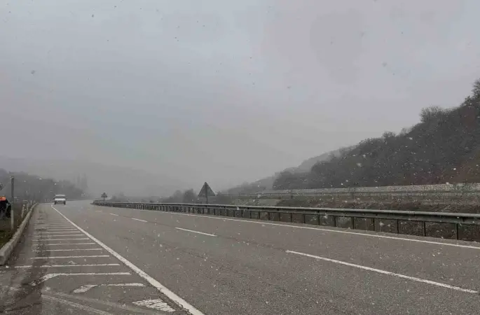 Çorum’da kar yağışı etkili oluyor
