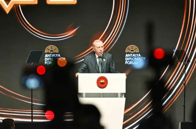 Cumhurbaşkanı Erdoğan: "Gazze’deki soykırım mevcut düzenin neye izin verdiğini göstermiştir"
