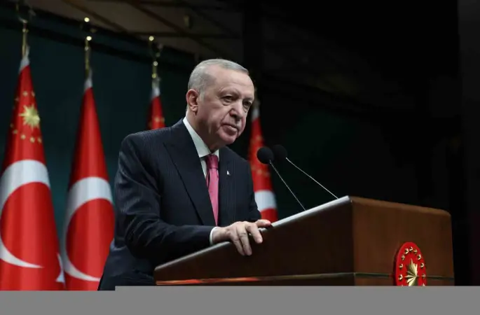 Cumhurbaşkanı Erdoğan: "(İran’ın Türkiye’yi hedef alan füzeleri) Türkiye’nin dostluğunu zora sokacak son derece yanlış ve provakatif adımlar atılmaya devam ediliyor"
