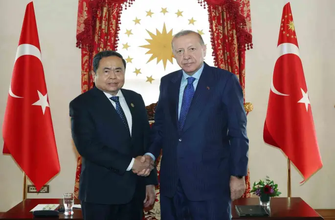 Cumhurbaşkanı Erdoğan, Vietnam Meclis Başkanı Thanh Man’ı kabul etti

