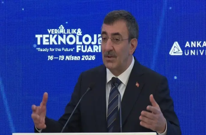 Cumhurbaşkanı Yardımcısı Yılmaz: "(Okul saldırıları) Bazı kesimlerin bu tür acıları siyasi birtakım rant arayışlarıyla değerlendirmelerini milletimizin vicdanına havale ediyorum"

