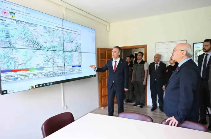 Denizli’nin orman yangınlarına karşı mücadele hazırlıkları masaya yatırıldı
