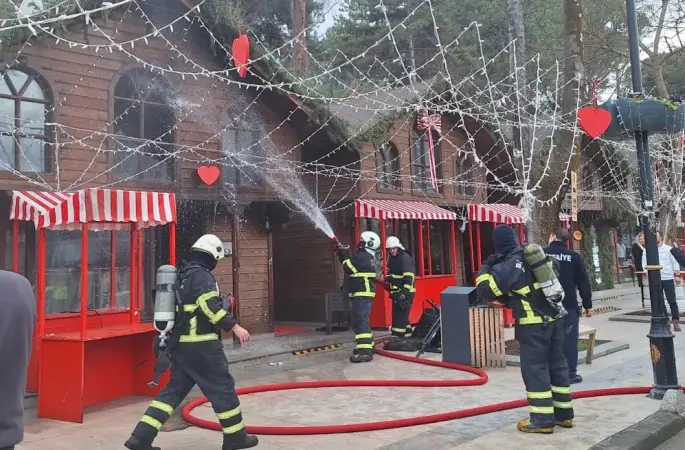 Depo olarak kullanılan kulübede yangın
