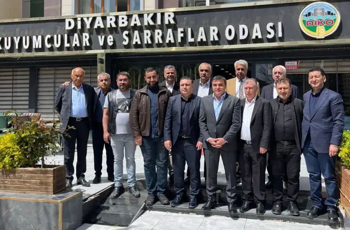 DESOB Başkanı Ebedinoğlu, Diyarbakır Kuyumcular ve Sarraflar Odasını ziyaret etti
