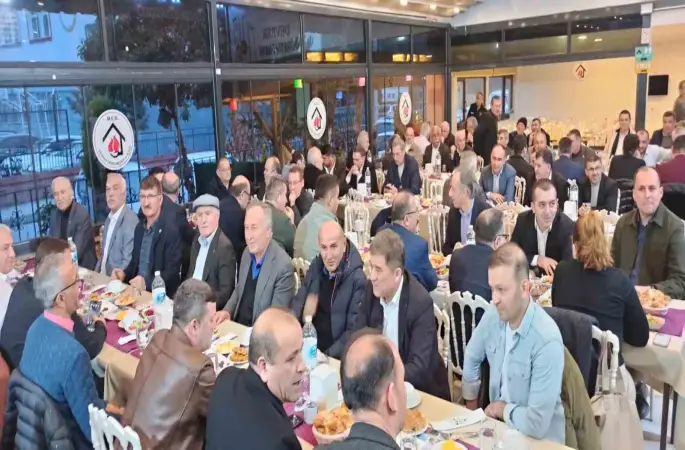 Devrekli muhtarlar iftar yemeğinde bir araya geldiler
