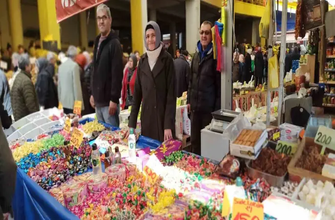 Devrek’te bayram şekerleri ve tatlıları görücüye çıktı
