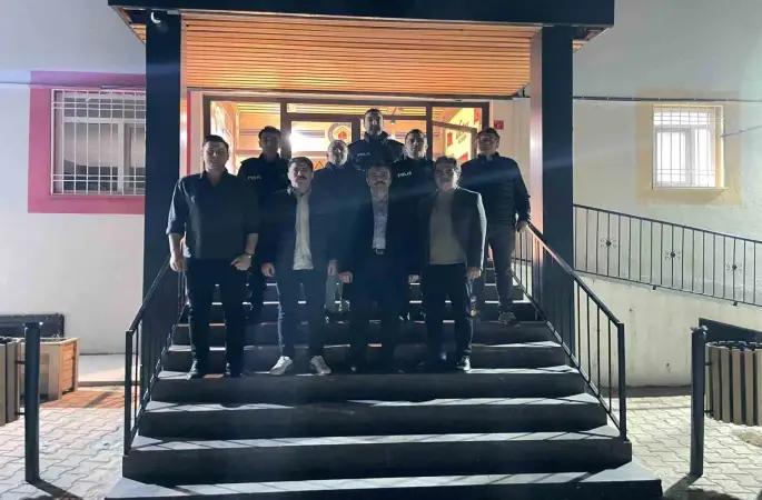 Dicle Kaymakamı Atış, polislerle iftarda bir araya geldi
