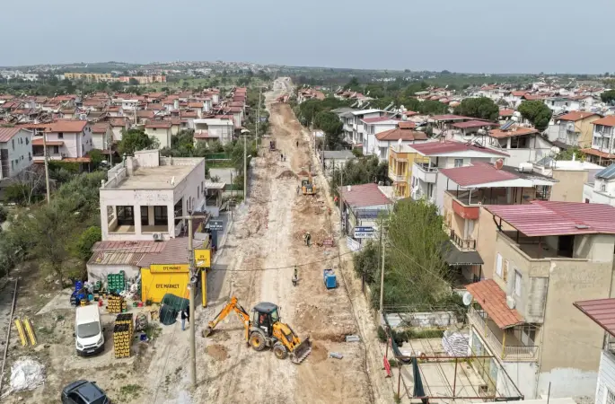 Didim Akbük’te yol yenileme çalışmaları başladı
