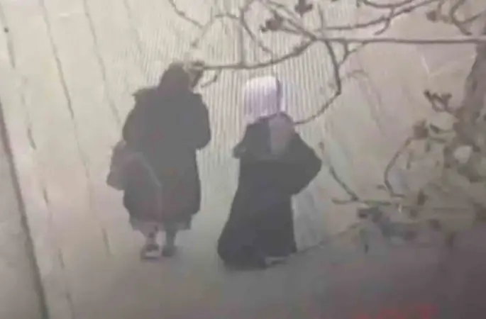 Dilencilik bahanesiyle kadının cüzdanını alıp kaçtı
