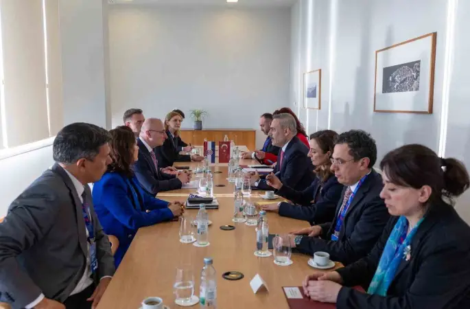 Dışişleri Bakanı Fidan, Hırvat mevkidaşı Grlic-Radman ile bir araya geldi
