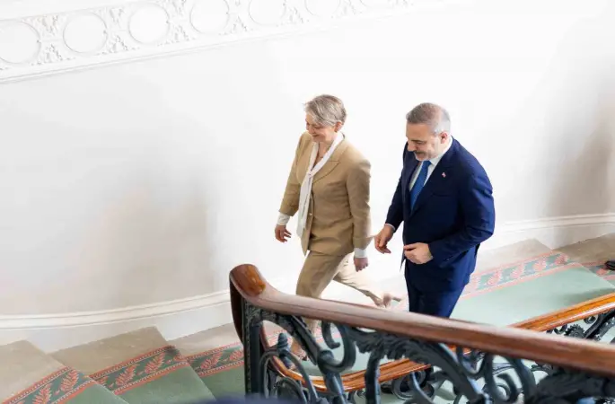 Dışişleri Bakanı Fidan, İngiltere’de
