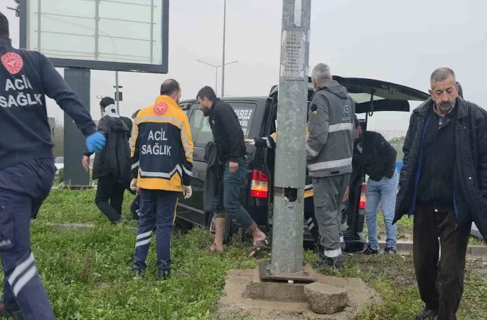 Diyarbakır’da iki araç çarpıştı: 4 yaralı
