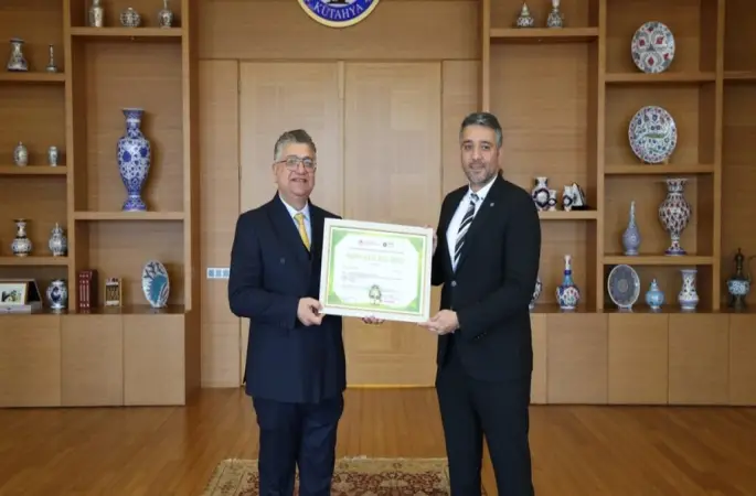 DPÜ Evliya Çelebi Yerleşkesi’ne ’Sıfır atık belgesi yenileme’ başarısı
