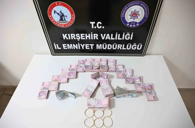 Düşük ayar altın bozdurma operasyonu: 3 gözaltı
