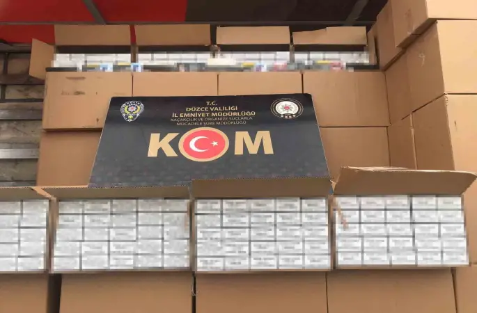 Düzce’de 1 milyon 288 bin 920 adet makaron ele geçirildi
