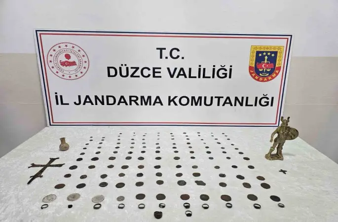 Düzce’de kaçakçılığa geçit yok
