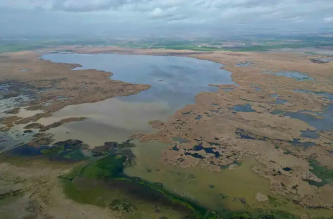 Eber Gölü’nde su seviyesi gözle görülür şekilde arttı
