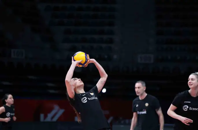 Eczacıbaşı Dynavit, Zeren Spor karşısında galibiyet arıyor
