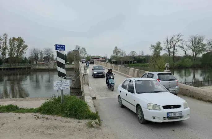 Edirne’de tarihi köprülerde trafik düzenlemesi başlıyor
