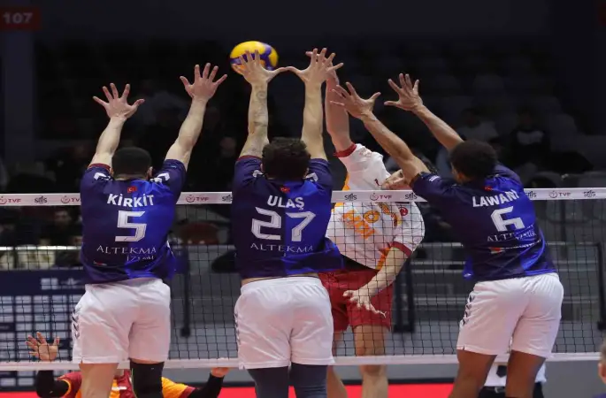 Efeler Ligi: Altekma: 1 -  Galatasaray: 3
