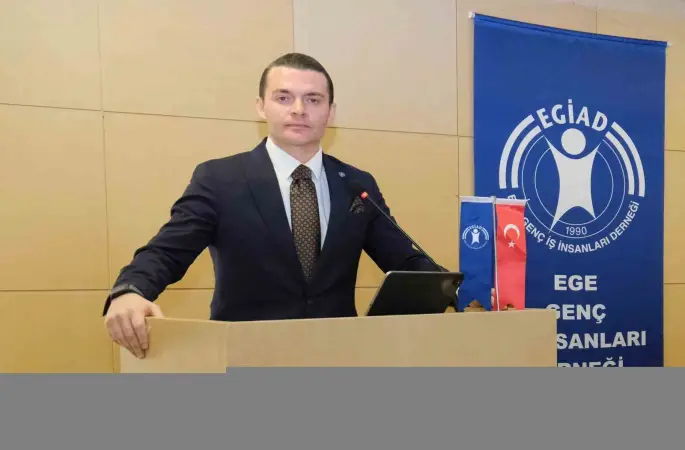 EGİAD üyelerine, ’Yönetimde eşitlik için kadın perspektifi’ konulu seminer
